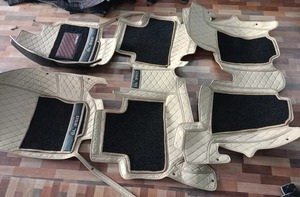 เสื่อปูพื้นรถ11D แบบปรับแต่งได้สำหรับเบาะหน้าและหลังเหมาะสำหรับรถทุกคันในราคาโรงงาน - Product Image 5