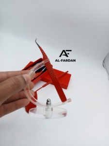 Emballage de logo personnalisé de haute qualité Pince à cils rouge en acier inoxydable solide à 3 points pour l'utilisation des sourcils Type de pointe en fibre - Product Image 2