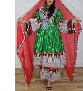 Vestidos Afganos Hazara Antiguos de Alta Calidad en Color Verde, Precio al por Mayor y MOQ Bajo, Vestidos Afganos KUCHI 2025 - Product Image 1