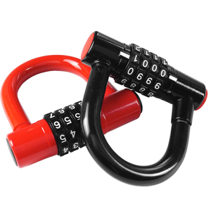 Facile à utiliser et à utiliser, ce cadenas multifonction breveté est doté d'une serrure à code à 4 chiffres et peut être associé à une chaîne. - Product Image 6