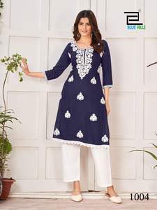 Mejor calidad fácil de usar indio Sexy algodón bordado Kurti Chikankari y Embrodairy señoras Kurta conjuntos al por mayor Surat India - Product Image 2