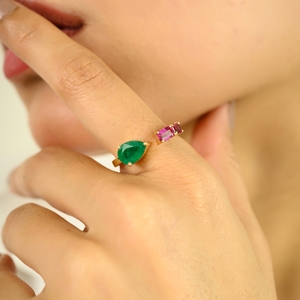 Joyería de piedra de nacimiento natural personalizada, anillo abierto de tres piedras de Esmeralda y rubí real hecho a mano para mujer, oro amarillo sólido K14 - Product Image 4