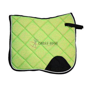 Bon tapis de selle de cheval occidental avec options de couleur personnalisées ensemble de tapis de selle en mousse de satin équipement équin instruments d'équitation - Product Image 2