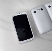 Muda 4.7 inç HD LCD Android 10 5G LTE CDMA Çift SIM 6+128GB Çift Çekirdekli 60Hz 8MP Ön 8MP Arka 3000mAh Pil İngilizce Akıllı Telefon