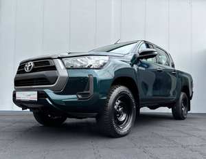 Toyota Hilux Pickup 4.5L Automatique 2021-2022 d'occasion avec sièges en cuir, toit ouvrant panoramique et caméra 360° – Prête à rouler - Product Image 6