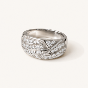 Anillo de estilo vintage con baño de oro de 18 quilates y incrustaciones de latón - Product Image 4