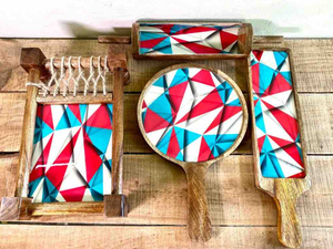 AK Ensemble de 4 plateaux de khat en bois imprimé en laiton en multicolore au meilleur prix pour les articles d'hôtel et d'ustensiles de cuisine - Product Image 3