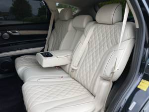 Seminuevo Clean 2024 Gen _ SIS GV80 Twin Turbo Premium - Product Image 6