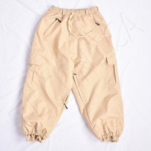 Fabricación de alta calidad Pantalones de nieve Baggy Estilo único y diseño de gran tamaño impermeable y resistente al viento personalizado para deportes de invierno - Product Image 1