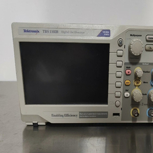 เครื่องวิเคราะห์ลอจิก Tektronix TLA5204 รุ่นใหม่ 136 ช่องสัญญาณ 2 GHz ซิลิคอน รับประกัน 1 ปี - Product Image 5