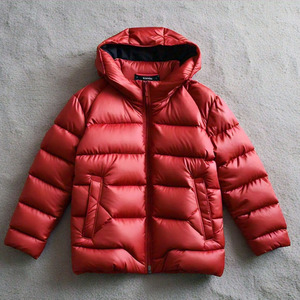 Chaqueta Acolchada Premium para Hombre, Hecha a Mano, Transpirable, Diseño Elegante, Alta Calidad, para Invierno, Estilo Urbano, Impermeable, con Cuello Alto - Product Image 3