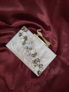 White Stone Work Resin Designer Clutch Bag Finished Rhinestone Lady Vintage Purse For Wedding Partyware Anniversary Clutch - Product Image 6