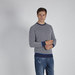 Vêtements ODM fabriqués en Italie, 100% coton biologique, tissé fin, pull à col rond pour homme, manches longues, bleu/gris durable - Product Image 2