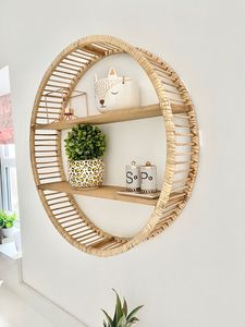 Estante de pared de ratán moderno y elegante con aspecto elegante, perfecto para exhibir objetos decorativos, libros y plantas en una sala de estar - Product Image 6