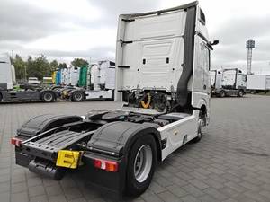 Camion Mercedes-Benz 1845BLS GIGASPACE NAVI SAFETY 31-40T Euro 5 Transmission Automatique pour Transport Logistique - Product Image 2