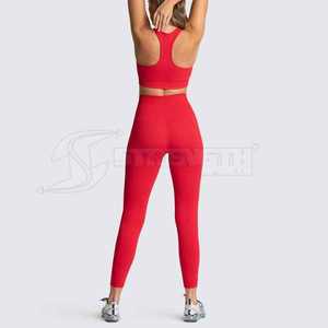 ชุดโยคะไร้ตะเข็บสำหรับผู้หญิงผ้าสแปนเด็กซ์โพลีเอสเตอร์ระบายอากาศได้ดีและมีขนาดพิเศษลวดลายทึบ - Product Image 5