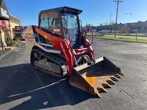 Chargeuse sur pneus Takeuchi TL8R2 - Product Image 3