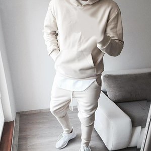 Logo personnalisé hommes pull à capuche et pantalon de survêtement coupe ajustée survêtement de première qualité vêtements de jogging - Product Image 1