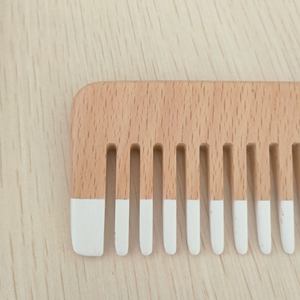 หวีไม้ไผ่สำหรับฟันซี่กว้างผมพันกัน - Product Image 3