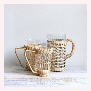 Motif animal complexe porte-cruche en rotin d'inspiration bohème objet décoratif luxueux pour cadeaux de célébration - Product Image 1