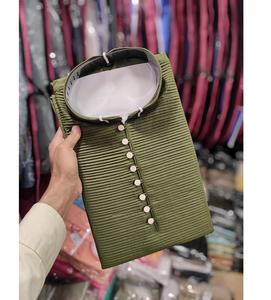 Kurta en coton doux pour hommes fabriqué en Inde conçu pour le confort, l'élégance et l'utilisation quotidienne - Product Image 1