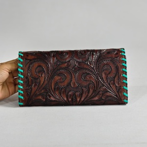 Nouveau porte-passeport pour femme en cuir véritable luxueux et élégant, antivol, design personnalisable, multifonction - Product Image 4