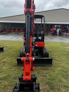 Miniexcavadora compacta Kubota KX033-4, máquina de cadenas con sistema hidráulico eficiente para trabajos de paisajismo, agricultura y construcción. - Product Image 5