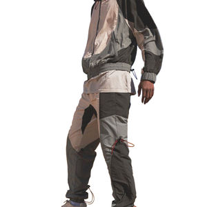 Pantalon patchwork personnalisé en nylon OEM Pantalon en polyester pour hommes Taille élastique Cordon de serrage Conception ample Respirant Pantalon baggy décontracté pour hommes - Product Image 6