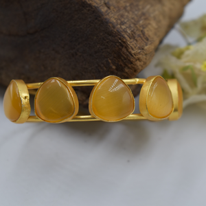 Nouvelle tendance à la mode designer élégant fait à la main en laiton plaqué or perles de pierre bracelet réglable pour les filles et les femmes - Product Image 3