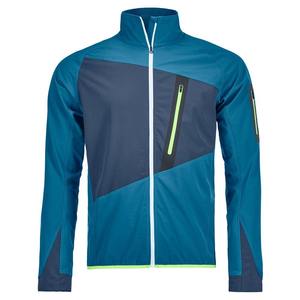 Fournisseur de veste softshell personnalisée pour hommes, veste de randonnée et de trekking en plein air, imperméable, respirante, coupe-vent, de haute qualité directement de l'usine - Product Image 2