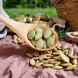 Graines de citrouille séchées transformées (AD), en vrac, qualité supérieure, brutes, certifiées, durée de conservation de 2 ans, prix abordable - Product Image 1
