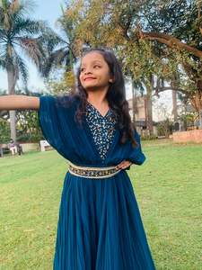 Tela de Georgette pesada con vestido de Crush Work Kids para bodas y ocasiones festivas disponible a precio mayorista - Product Image 3