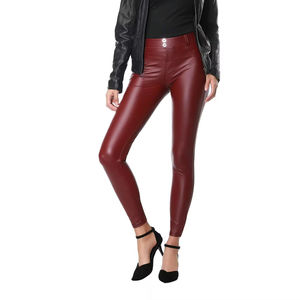 Pantalon Streetwear en cuir PU véritable coupe régulière pour femmes Mode Vintage Imperméable Respirant Mid Flat Solid Color Full Length Pants - Product Image 3