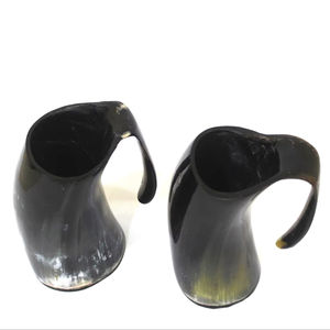 Mug en corne de buffle authentique et écologique, fait à la main, de qualité alimentaire, style médiéval, religieux, Feng Shui, mug à bière animal - Product Image 1