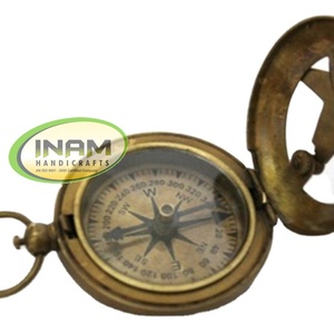 Único náutico hermoso y diseñador decorativo hecho a mano latón reloj de sol brújula - Product Image 1