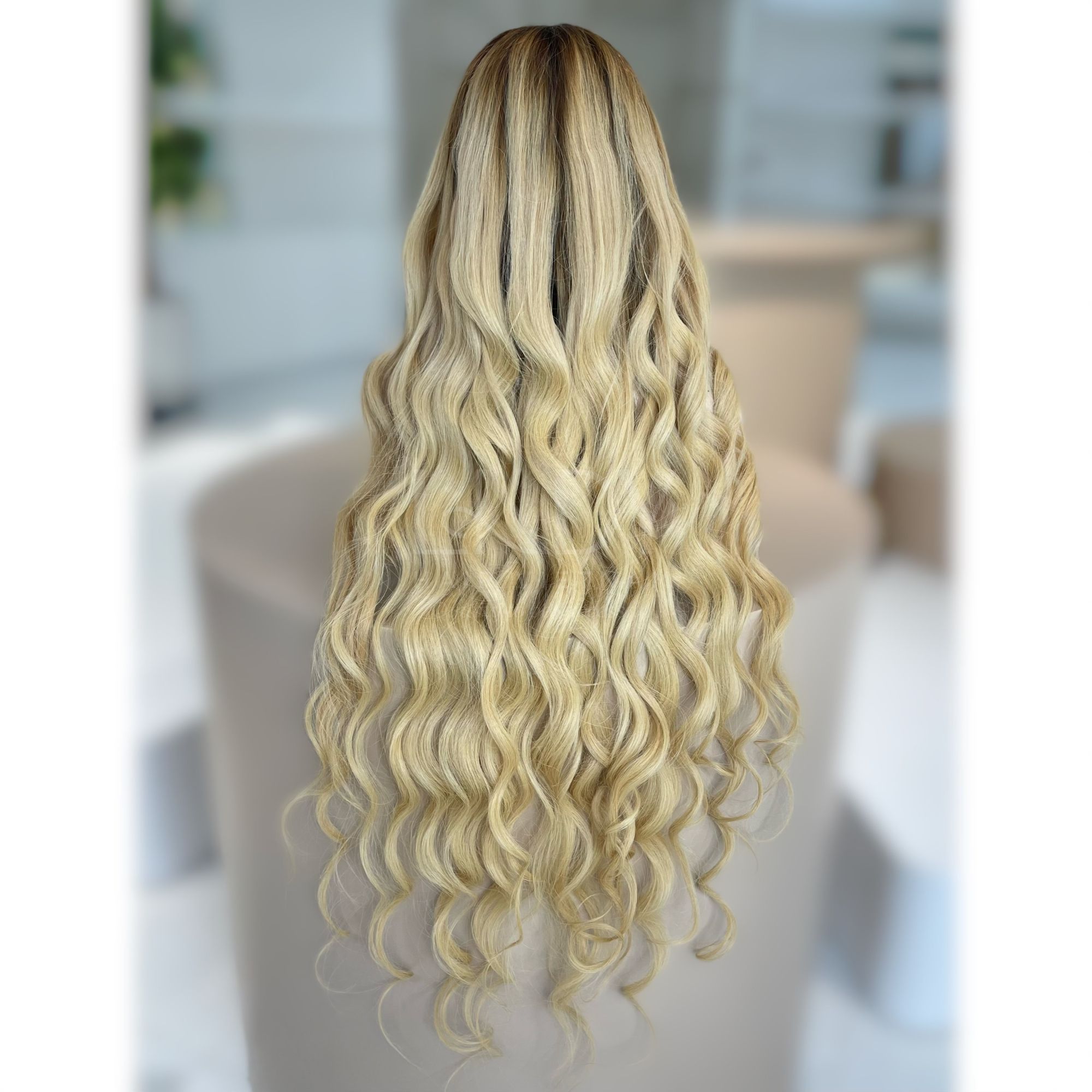 สีบลอนด์