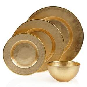 Placa de cargador de latón dorado de diseño para mesas de comedor glamurosas durante bodas, aniversarios y banquetes - Product Image 6