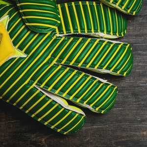 ถุงมือผู้รักษาประตูมืออาชีพคุณภาพสูงปรับแต่งการตัดและขนาดวัสดุยางทนทานกีฬากลางแจ้งหลากหลายแบบ - Product Image 6