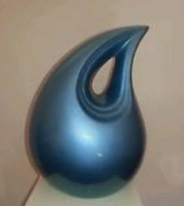 Urne de crémation en forme de coeur de style américain de qualité supérieure fabriquée à la main cendres attrayantes tenant un décor funéraire arrivée chaude - Product Image 5