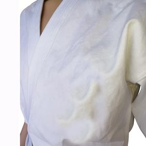 Uniforme elástico transpirable de algodón 100% de Karate Gi blanco Unisex profesional para práctica y combinación de artes marciales para adultos y niños - Product Image 4