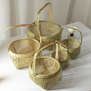 Paniers à œufs de pâques multicolores en bambou de forme ronde - Product Image 6