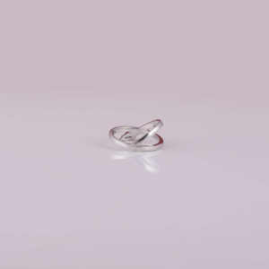 Anillo de compromiso chapado en oro macizo de 14 quilates con diamantes cultivados en laboratorio de corte de pera, piedras de acento de estilo clásico, anillo de diamantes cultivados en laboratorio - Product Image 3