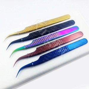 Ensemble de pinces à cils en gros Meilleures ventes de pinces à cils de volume Pince à épiler de haute qualité Étui en or personnalisé OEM - Product Image 1