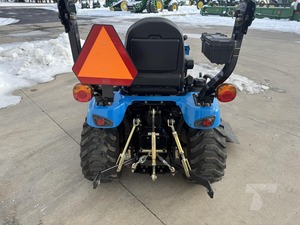 Tractor Compacto LS MT125 2018, Tractor Agrícola con Motor Diésel, Bomba, Caja de Cambios, Motor Automático, Equipo Agrícola - Product Image 5