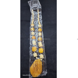 Dernier collier de perles en résine fabriqué à la main à partir de pierres en résine à vendre en gros de l'Inde Collier en bois de résine - Product Image 6