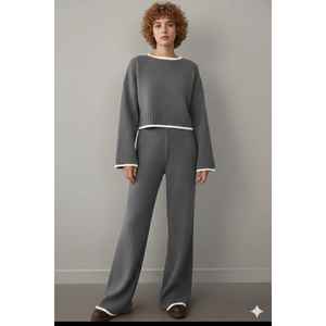 Nouvel ensemble en tricot à points de chèvre pour femmes Deux, élégant et confortable - Product Image 3