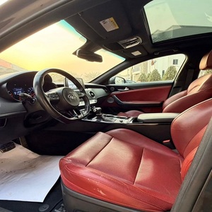 KIA Stinger de 4 cilindros Turbo altamente comercializable - Product Image 3
