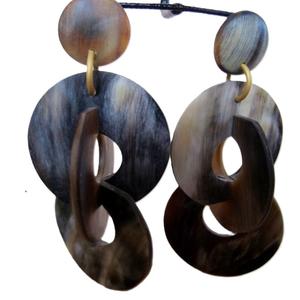 Pendientes de cuerno de búfalo hechos a mano personalizados para mujer, venta al por mayor, Pendientes colgantes de cuerno de buey ecológicos, joyería de material natural - Product Image 4