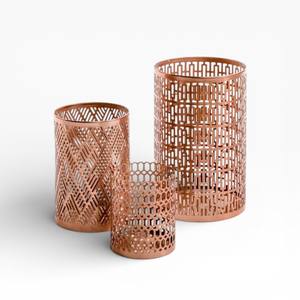 Portavelas Votivas de Metal con Acabado en Cobre, con Diseño Geométrico y Malla Calada para una Decoración Cálida - Product Image 1