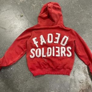 Sweat à capuche vintage unisexe avec logo personnalisé du fabricant, survêtement 3D en coton épais délavé et brodé au soleil - Product Image 1